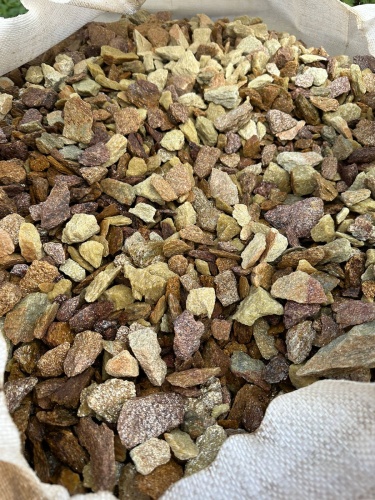 Златолит персиковый декоративная каменная крошка купить в Нижних Сергах