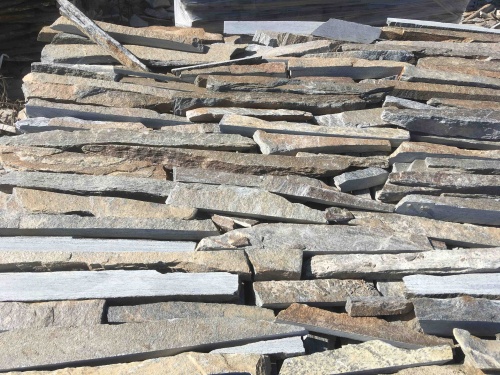 Горбушка златолит мультиколор для облицовки купить в Нижних Сергах