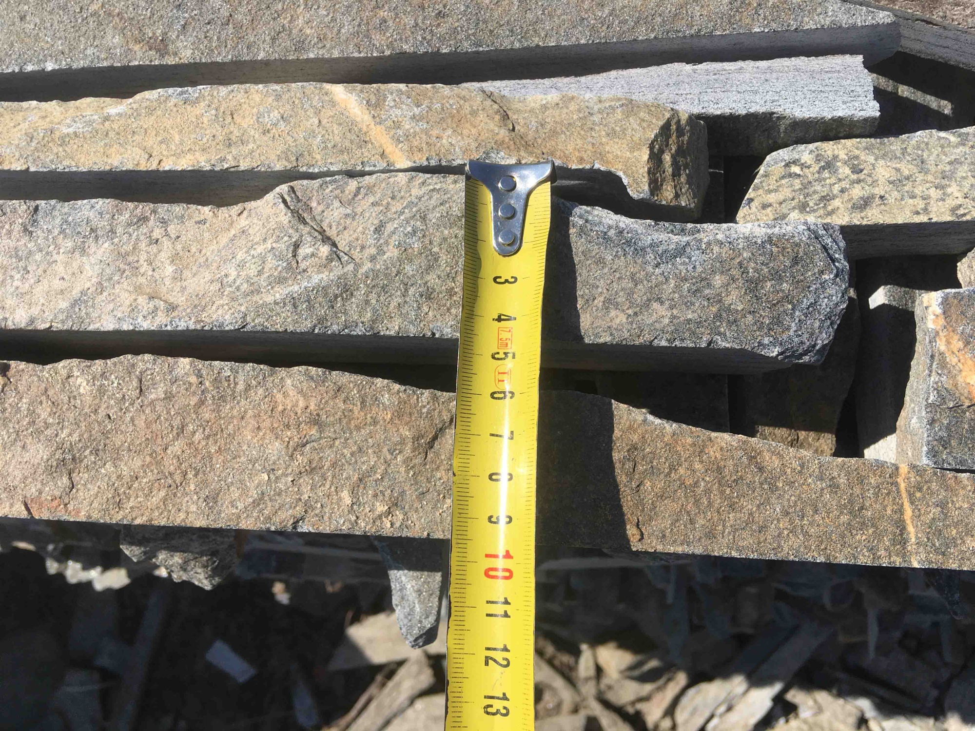 Горбушка златолит мультиколор для облицовки купить в Нижних Сергах