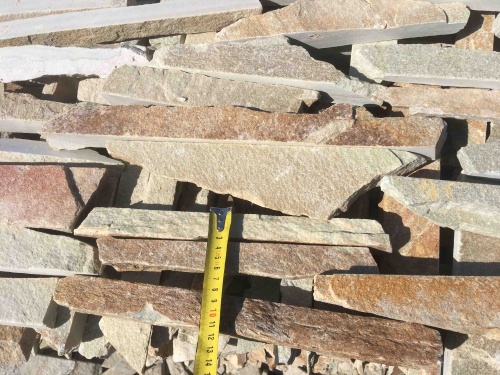 Горбушка златолит золотистый для облицовки купить в Нижних Сергах