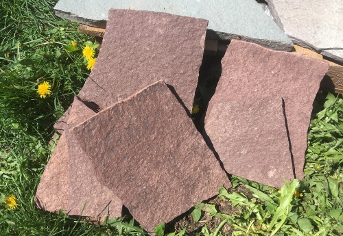 Плитняк лемезит бордовый для цоколя 1,5-2 см купить в Нижних Сергах