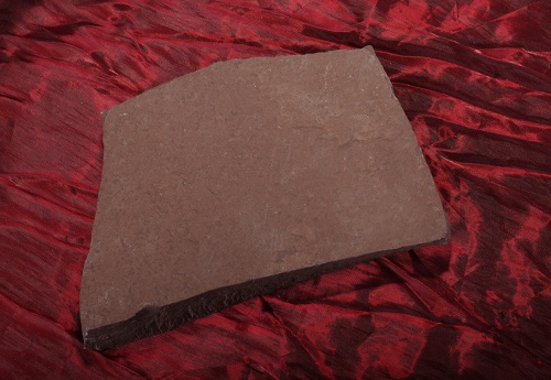 Плитняк лемезит бордовый для цоколя 1,5-2 см купить в Нижних Сергах