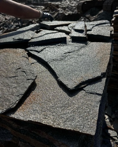 Плитняк златолит серебристый для фасада купить в Нижних Сергах