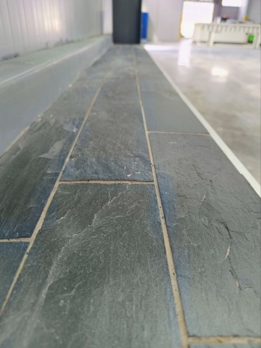 Плитка чёрная из натурального камня фасадная 30 см * 5 см, толщина 7 мм -30 мм купить в Нижних Сергах